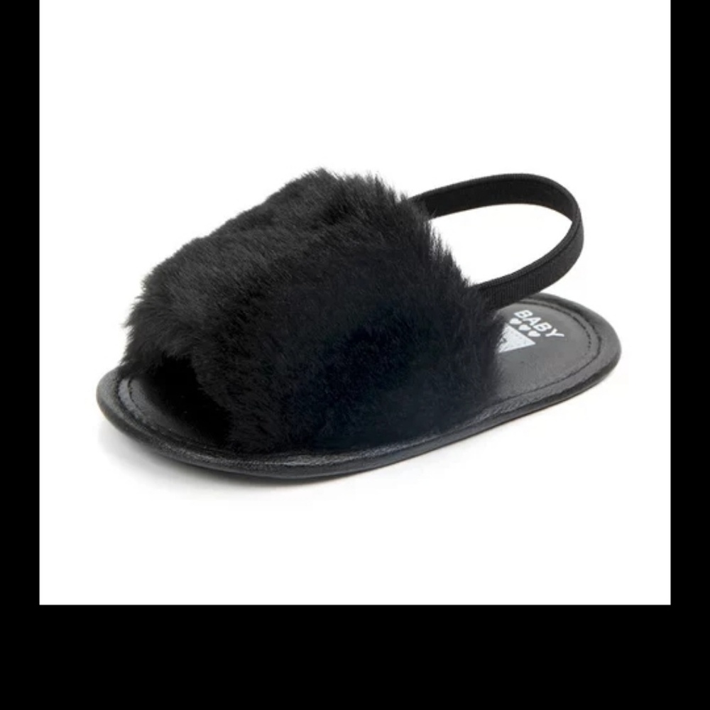 Plush infant soft sole shoes